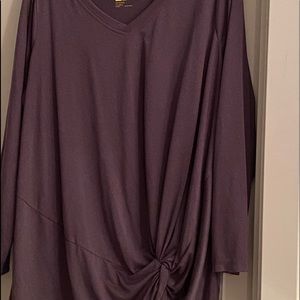 V-neck long sleeve with front knot
